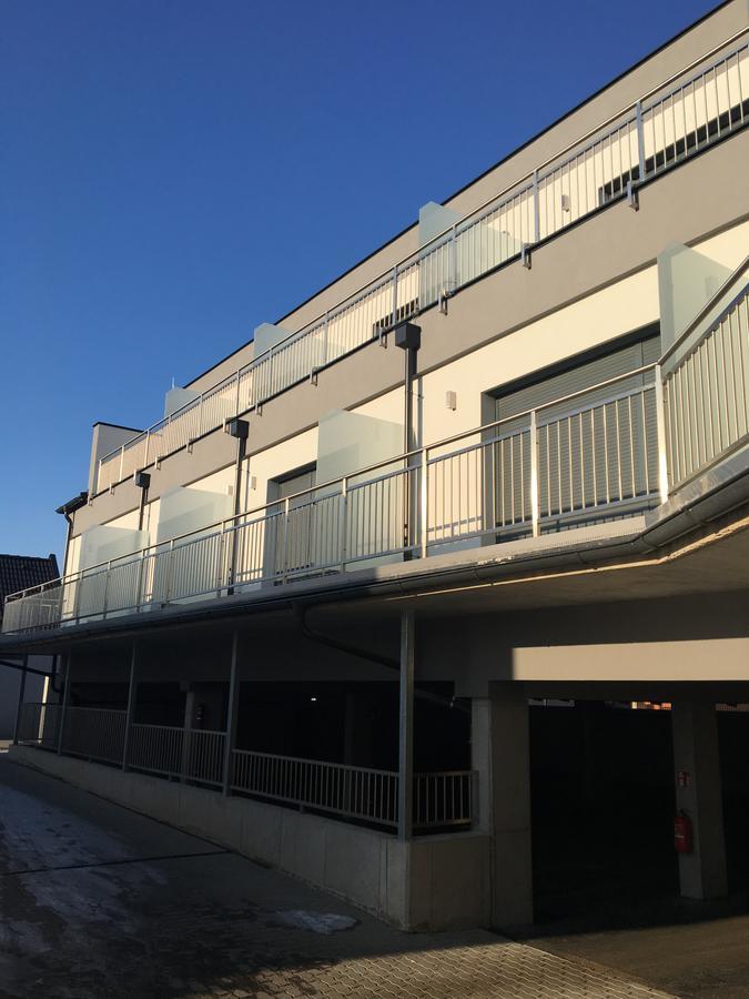 Seminarhotel Daniels Gols Exterior photo