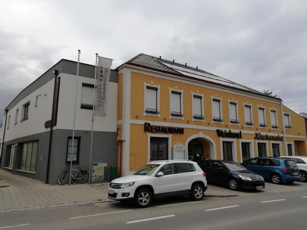 Seminarhotel Daniels Gols Exterior photo